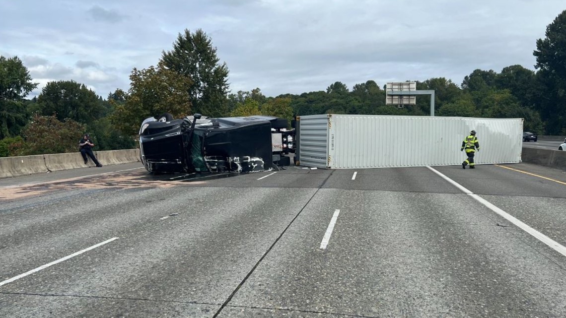 Semi Truck Crash I Sb Reopens In Tukwila King