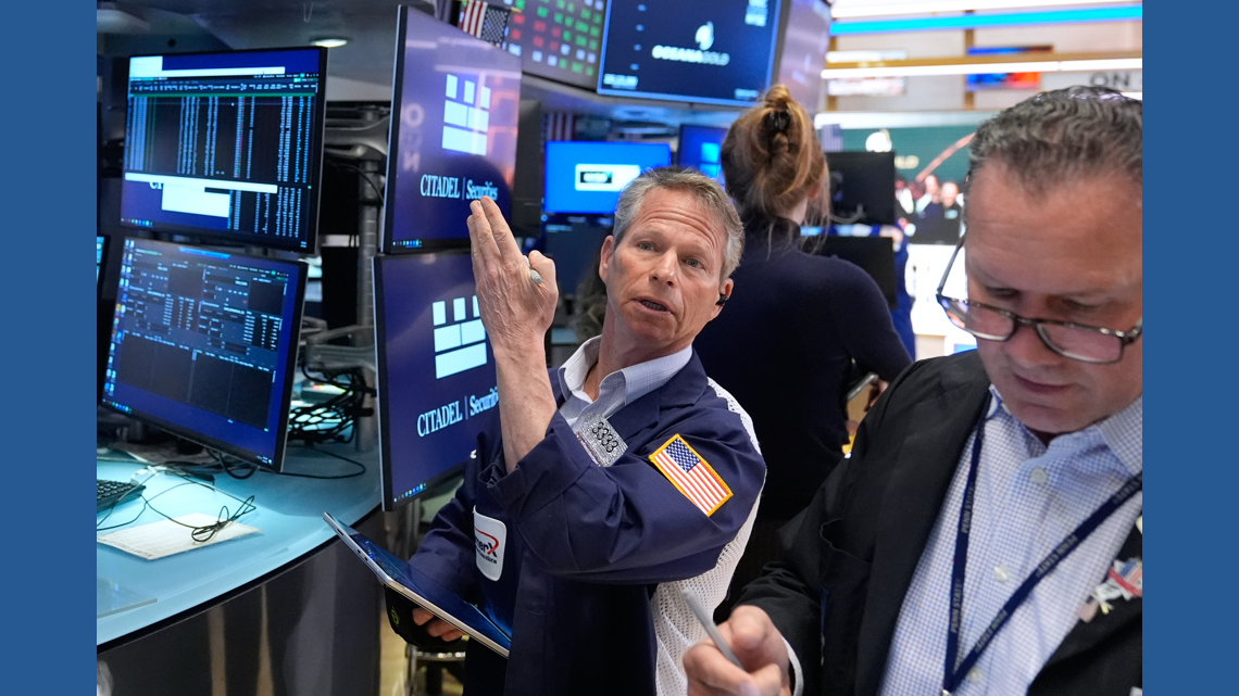 Asian stocks mostly higher and oil gains ahead of planned U.S.-Iran ...