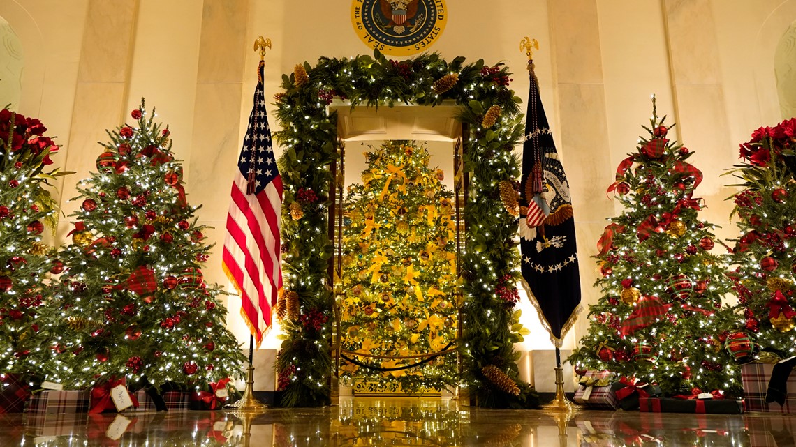 Trumps Cry At Lighting Of The National Christmas Tree 2022 White House 2020 Christmas Theme Is 'America The Beautiful' | King5.Com