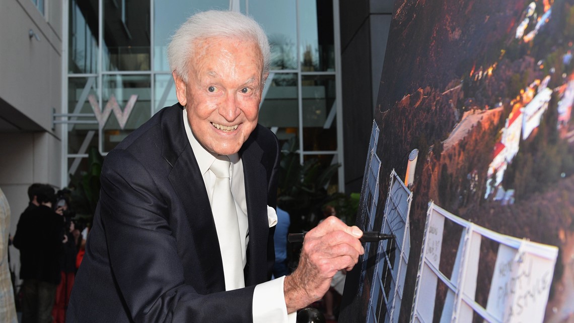 Bob Barker, the Emmy Award-Winning Host of The Price Is Right, Dies at 99 -  IGN