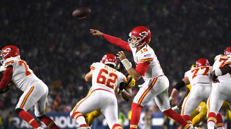 Los Angeles Rams outscore Kansas City Chiefs 54-51 in Monday night