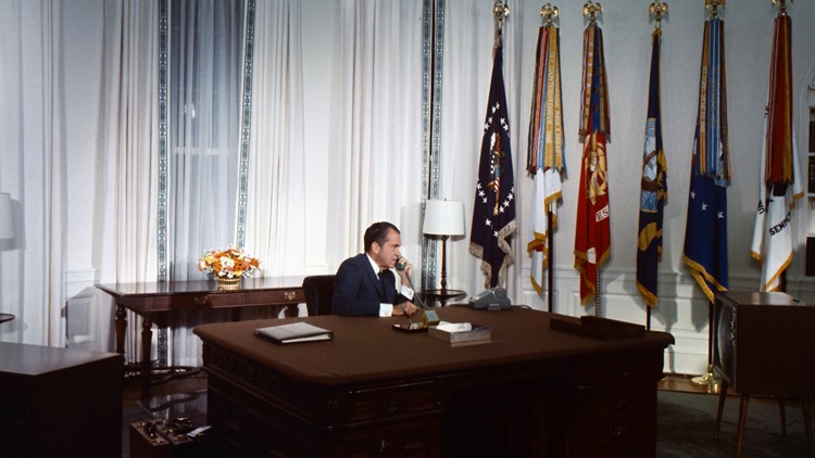 Nixon's phone call to the moon caught the Apollo 11 astronauts off guard