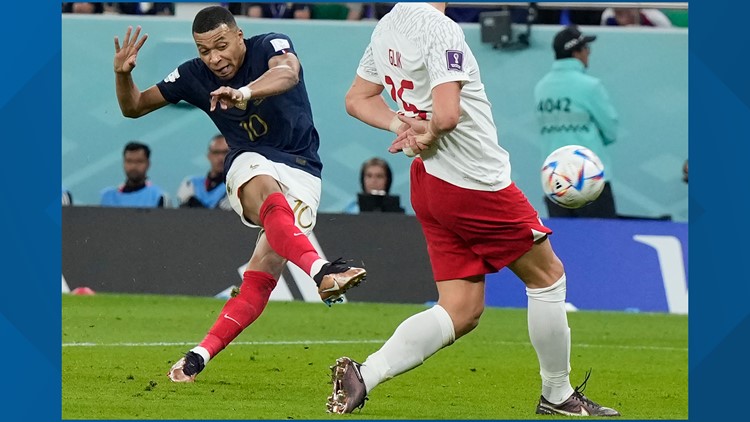 Kylian Mbappé leads France past Poland 3-1 at World Cup