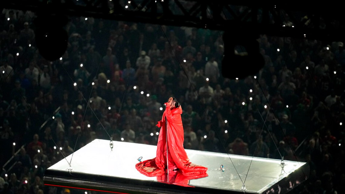 Rihanna Shines in Super Bowl Halftime Show, Her First Live Performance  Since 2018 - The Heights