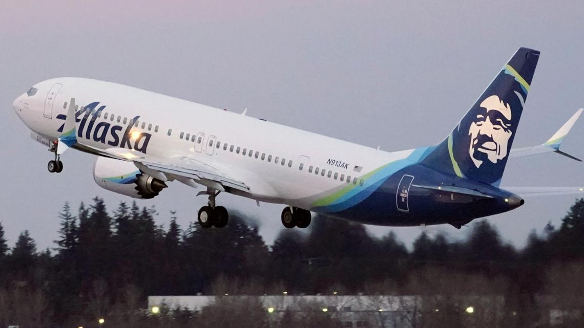 Alaska Airlines accused of letting drunken passengers board flights, faces stiff penalty - KING5.com