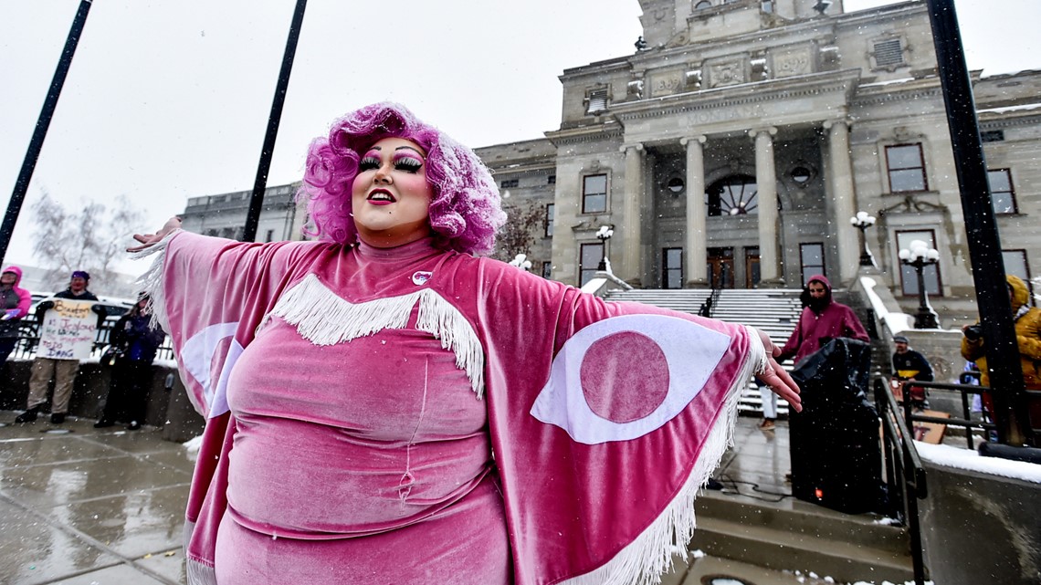 Montana passes ban on drag reading at libraries, schools - Vimarsana News