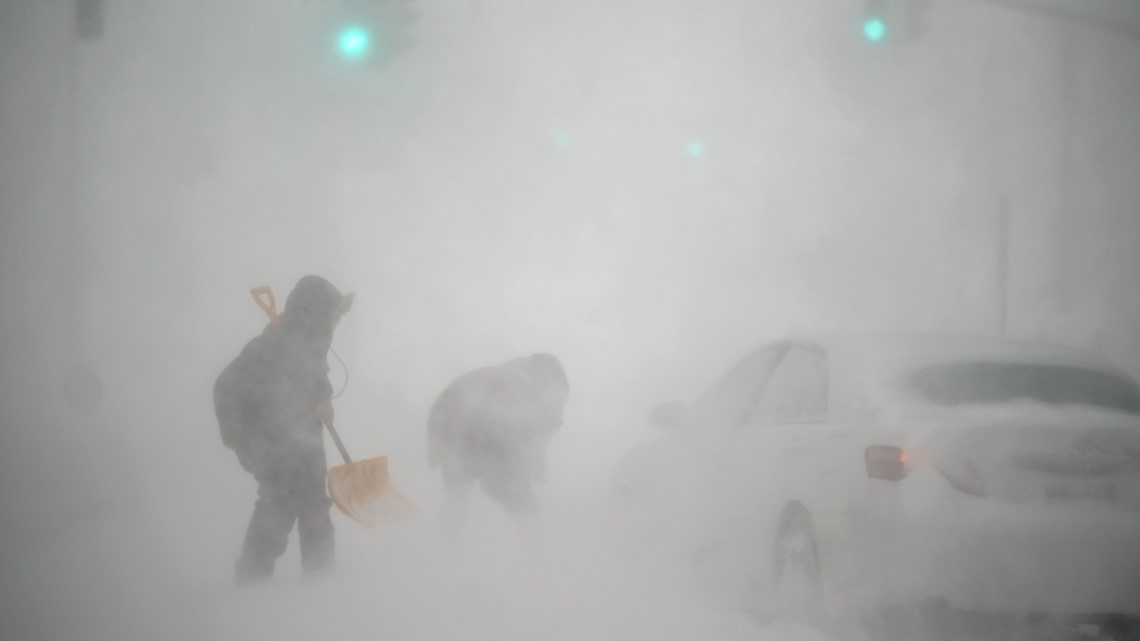 Winter storm slams East Coast with heavy snowfall | king5.com