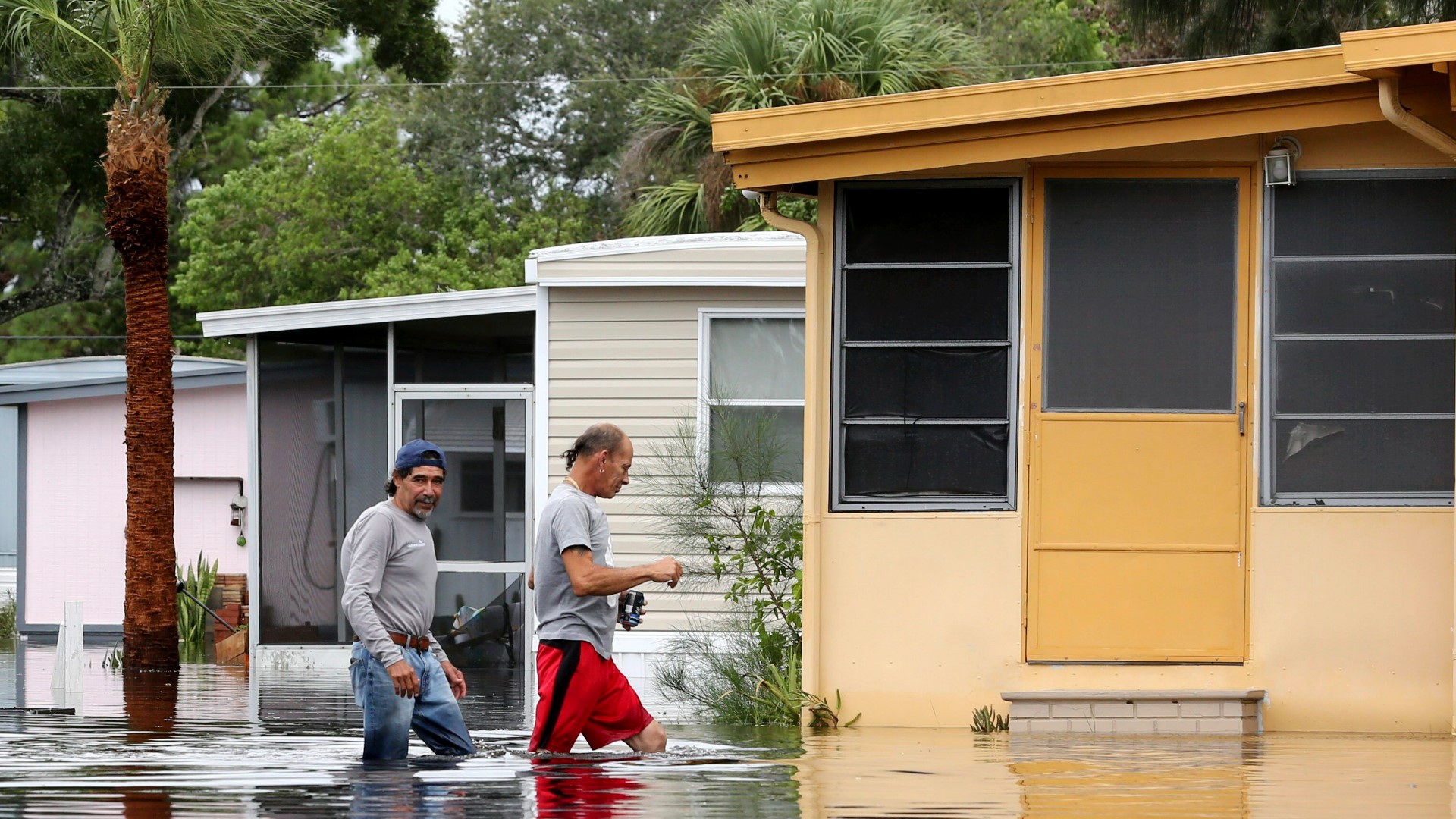 Idalia weakens to tropical storm after hitting Florida, Georgia | king5.com