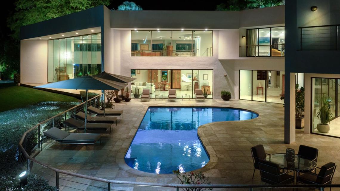 Miami mansion from 'Scarface' listed for $237 million