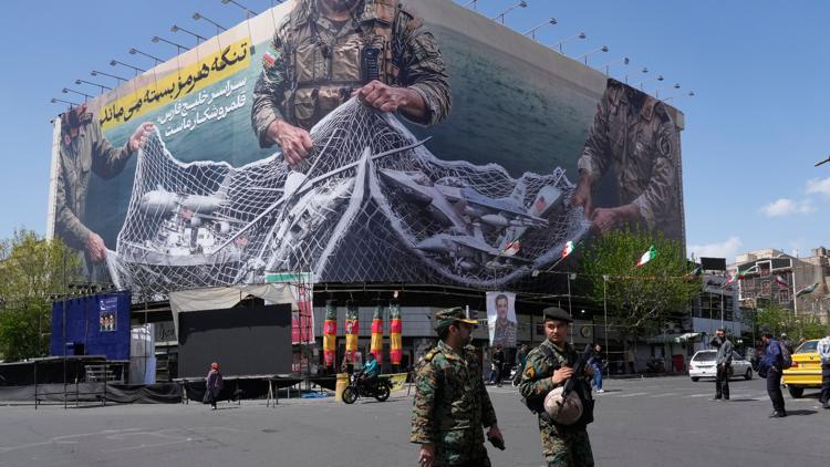 Chart shows Iran might have put sea mines in Strait of Hormuz | king5.com