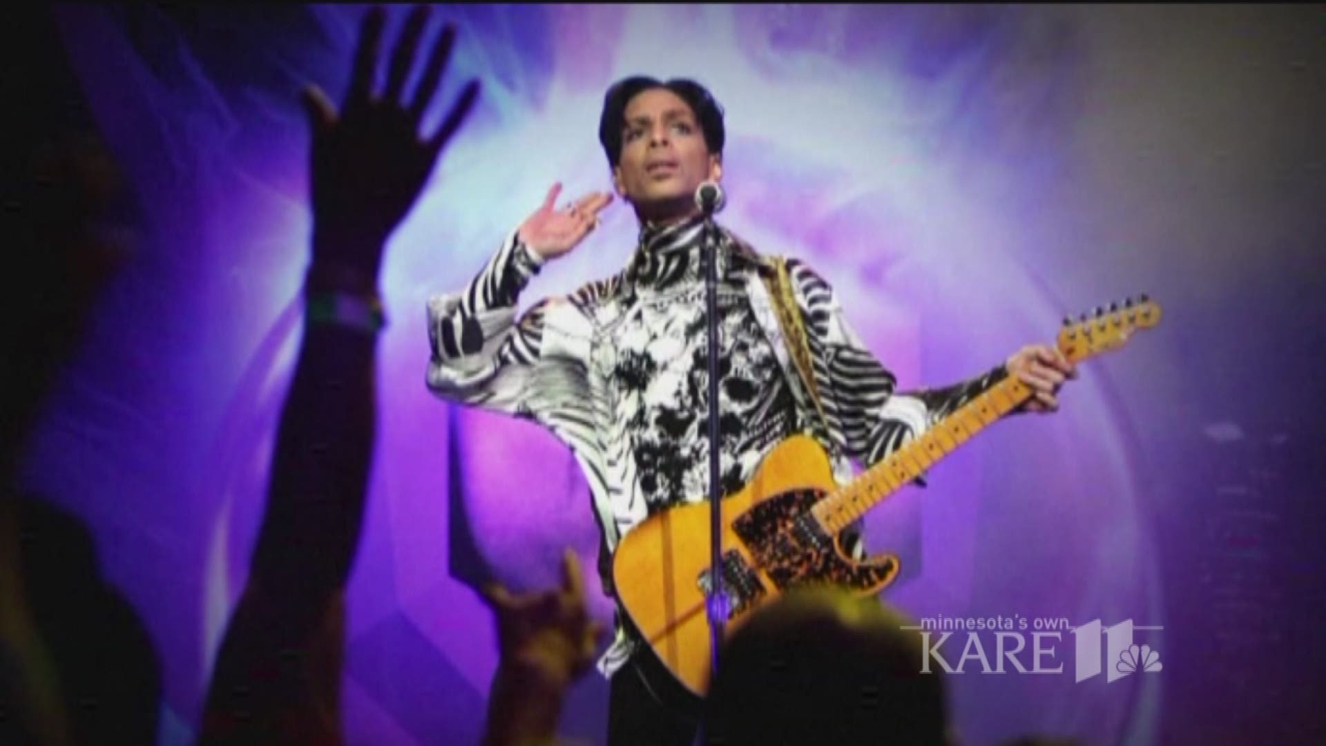BTN11: Fans remember Prince at First Avenue - KARE