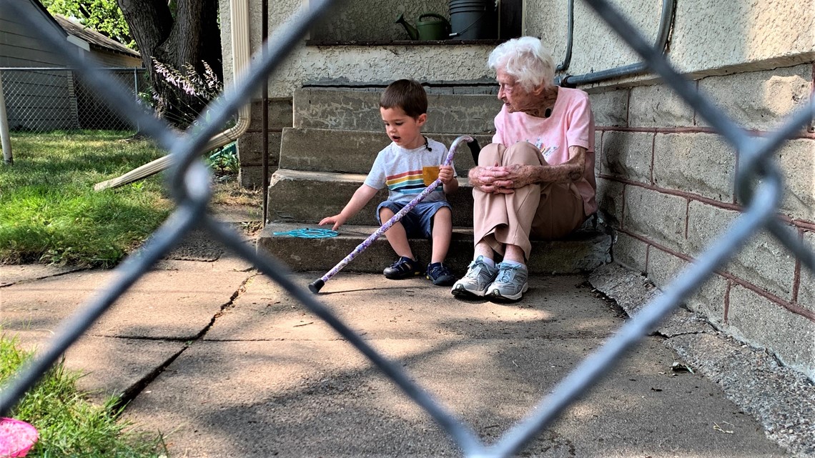 Mary O'Neill — 99-year-old who formed a friendship over a fence with her 2-year-old neighbor — has died - Vimarsana News