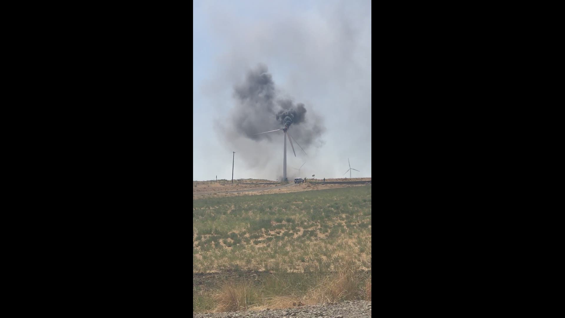 Raw video sent to KGW by Kate Watson of the Juniper Fire.