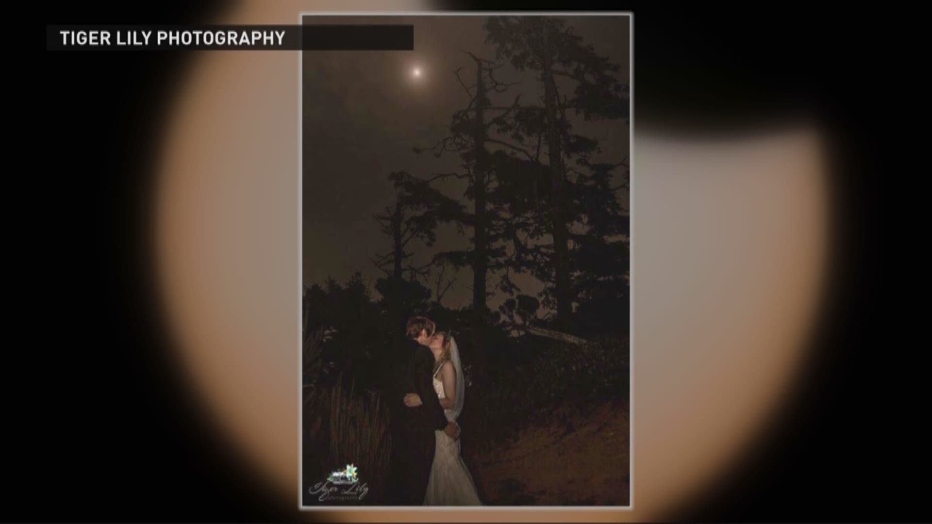 Couple loses everything, gets married in eclipse totality