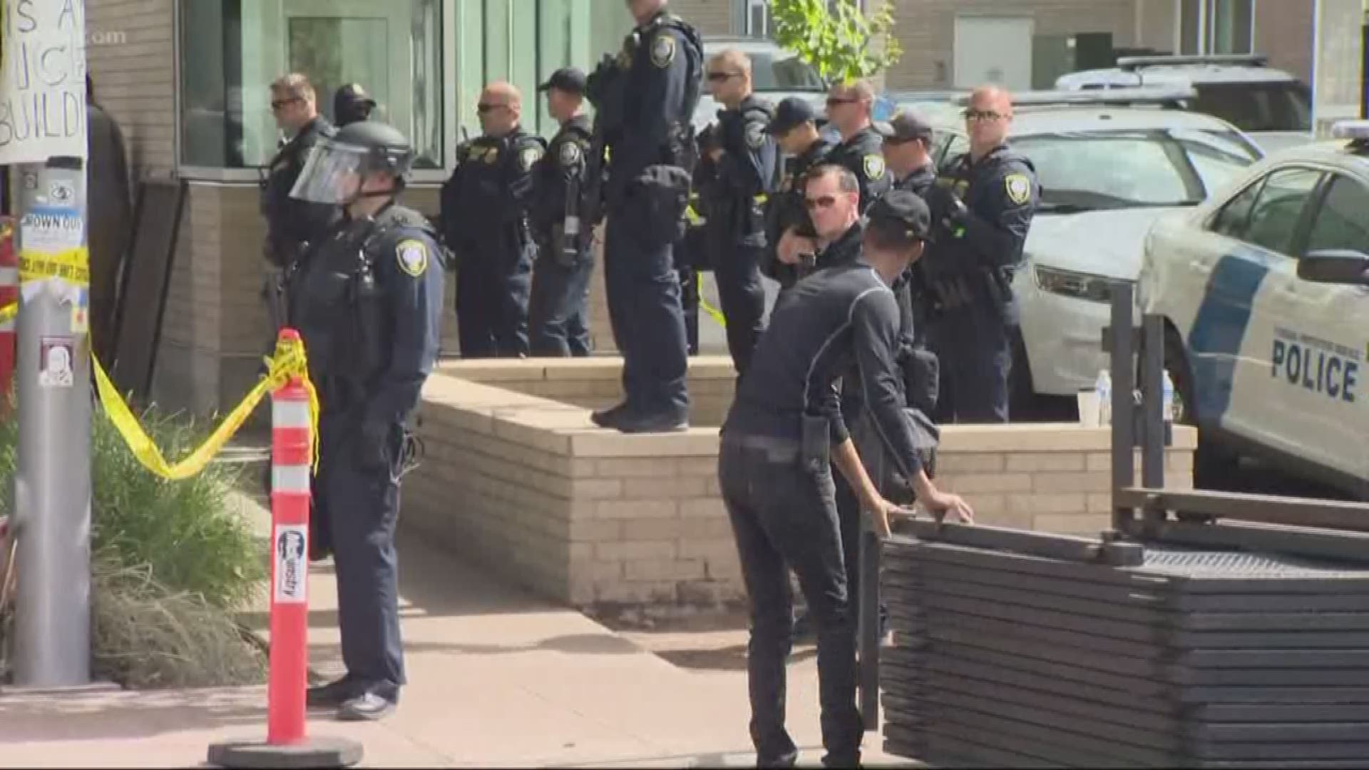 A fence was erected around the Portland ICE facility.