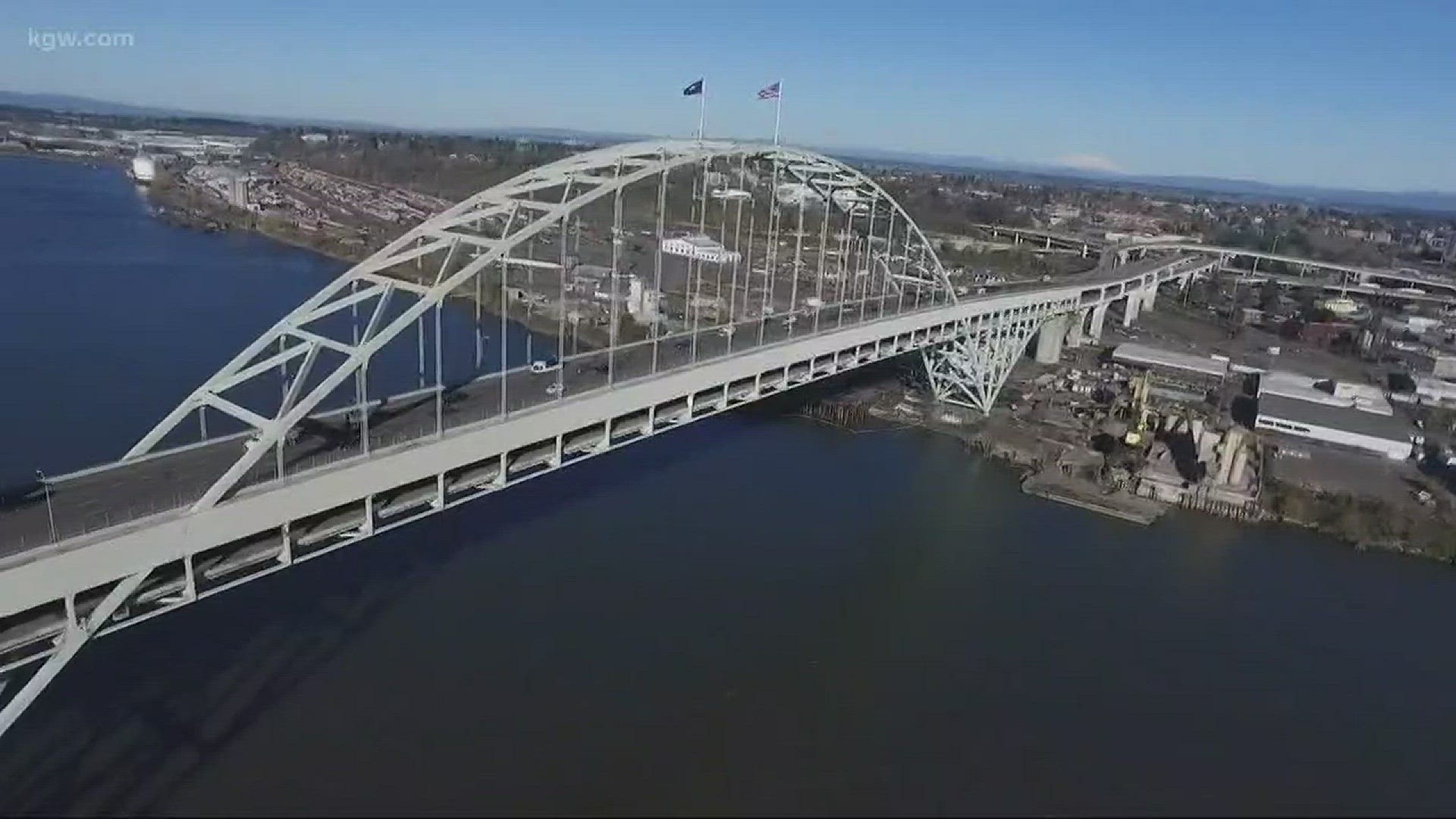 A proposal to let people walk outside of the Fremont Bridge