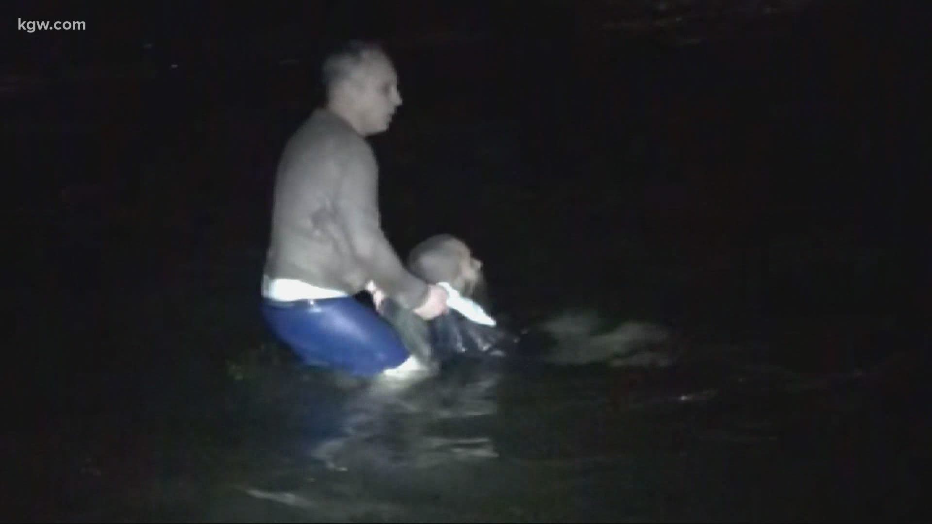 Portland man visiting Seattle saves man from drowning