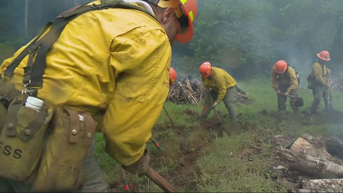 Inmates train on front lines of Oregon wildfire response at 75-year-old forest prison camp