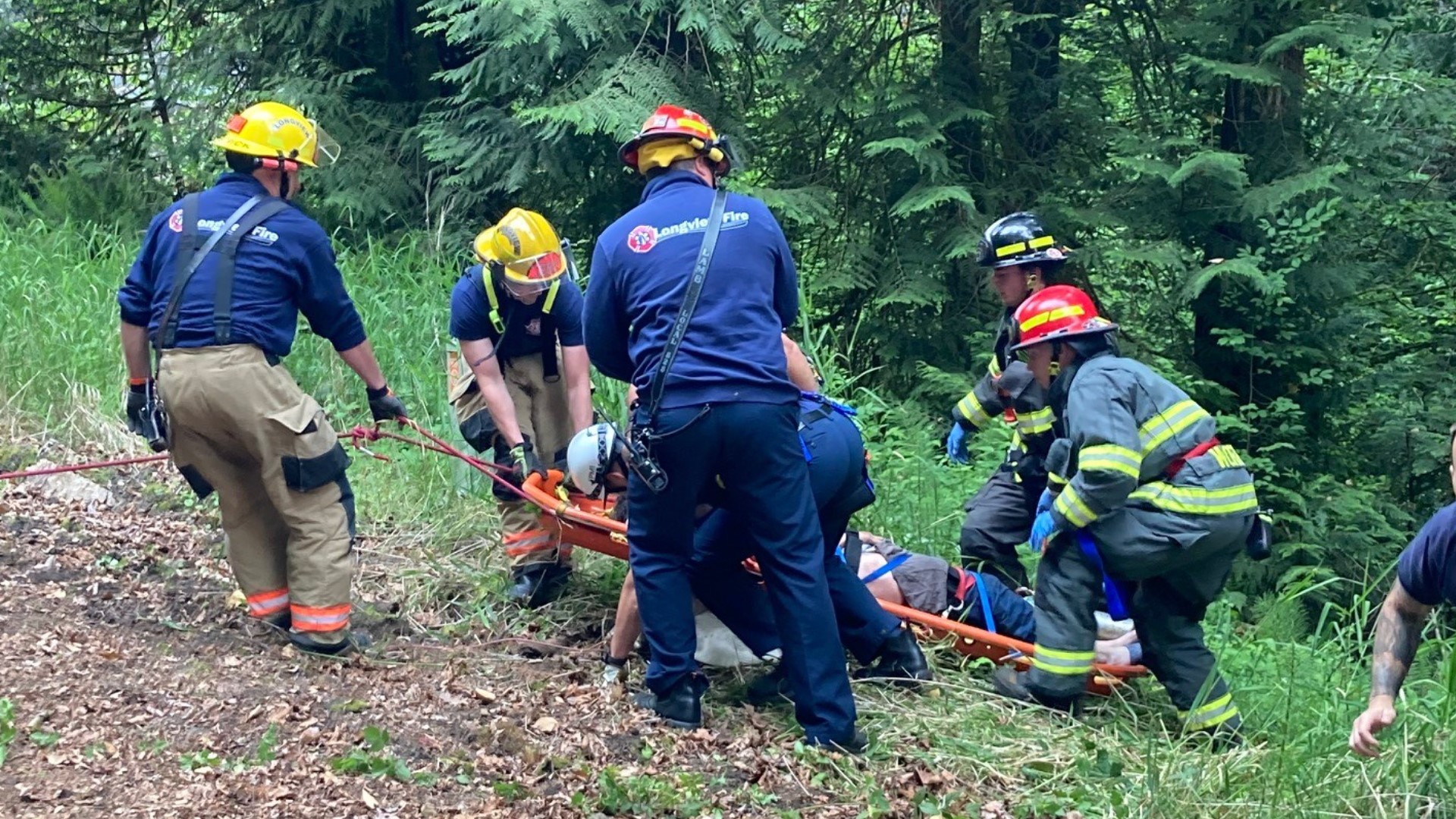 Man dies days after being rescued from bottom of ravine | king5.com