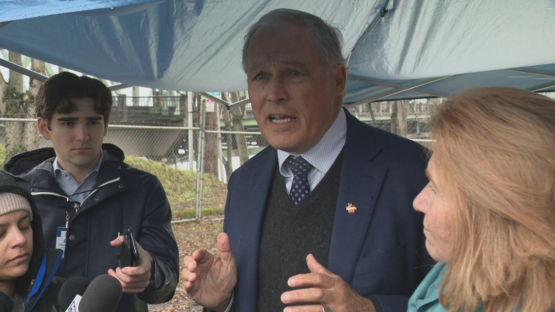 Inslee touts I-5 bridge importance in bid for federal funding - Vimarsana News