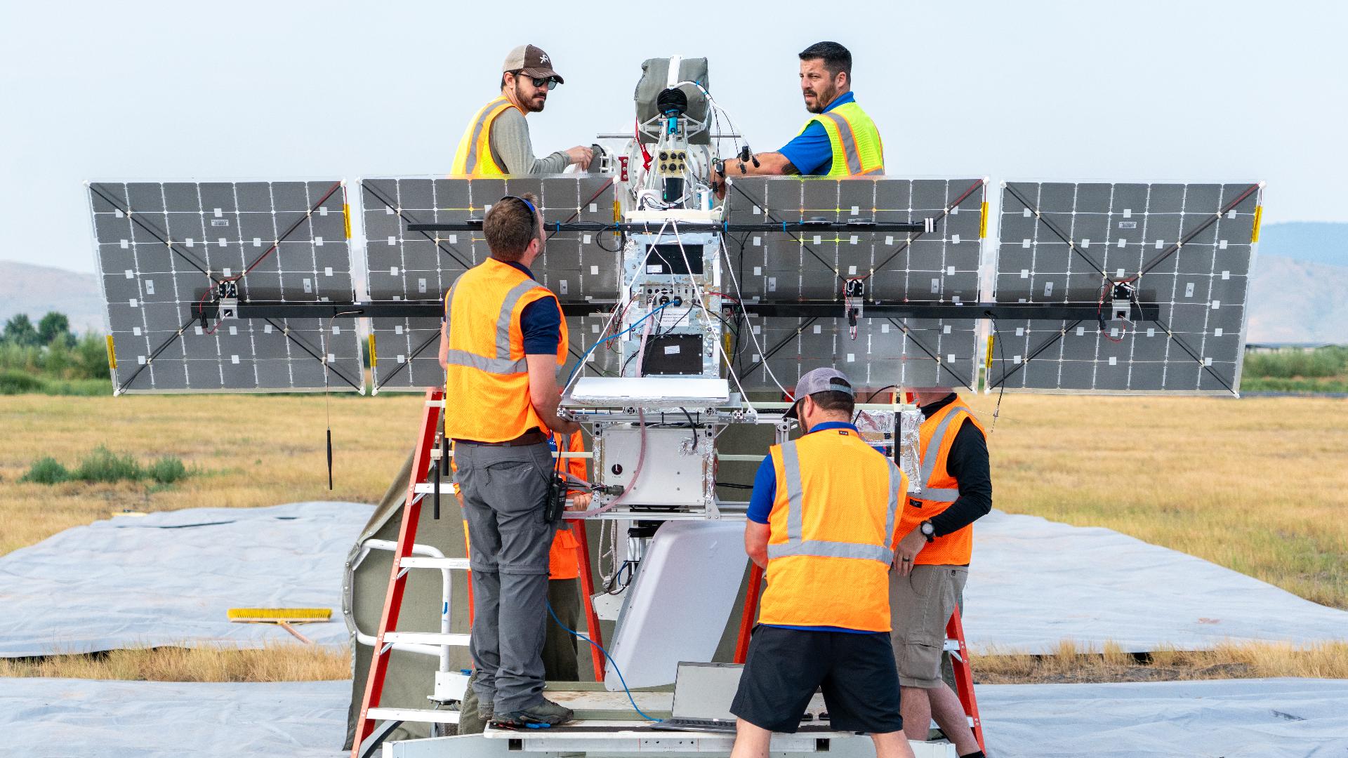 How high-altitude balloons can help firefighters battle wildfires ...