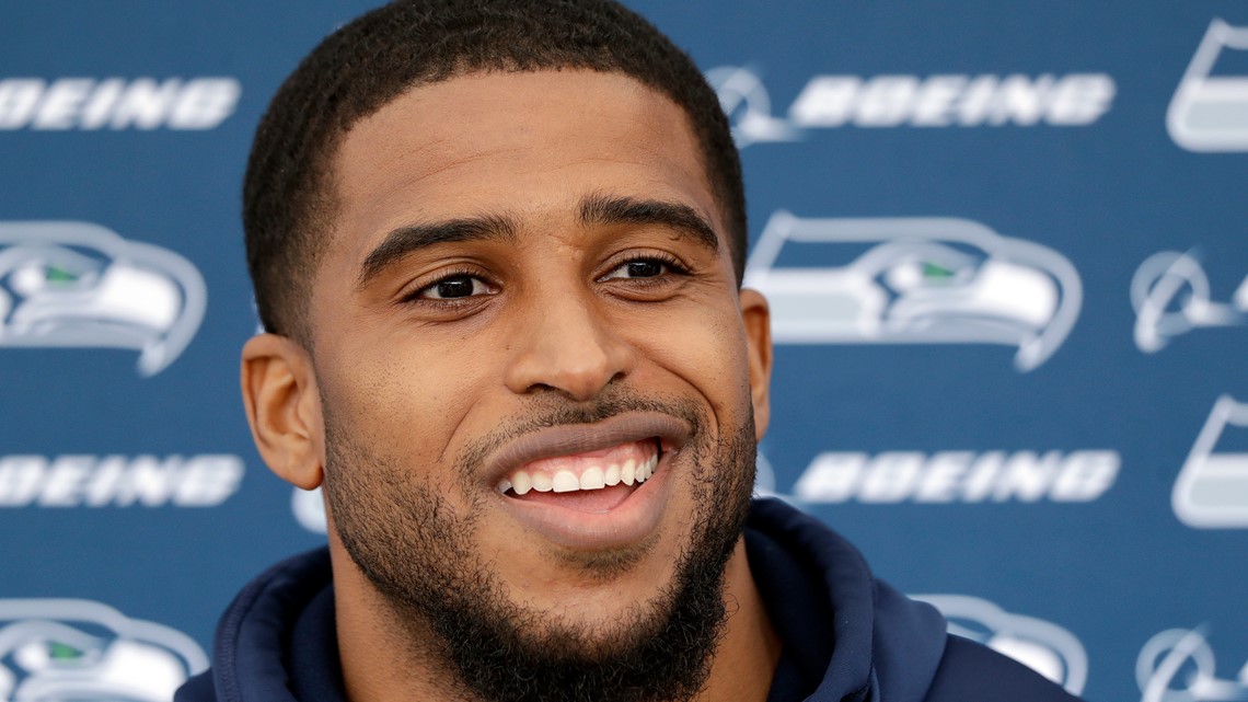 All-Pro linebacker Bobby Wagner signs three-year, $54 million extension  with Seahawks