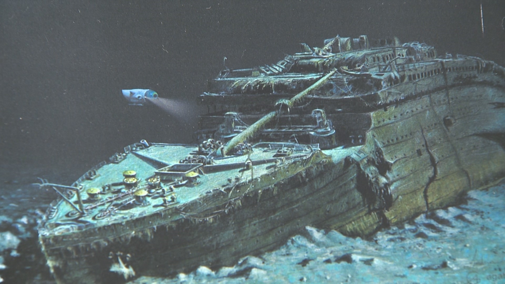 Titanic: Visiting the most famous shipwreck in the world - CBS News