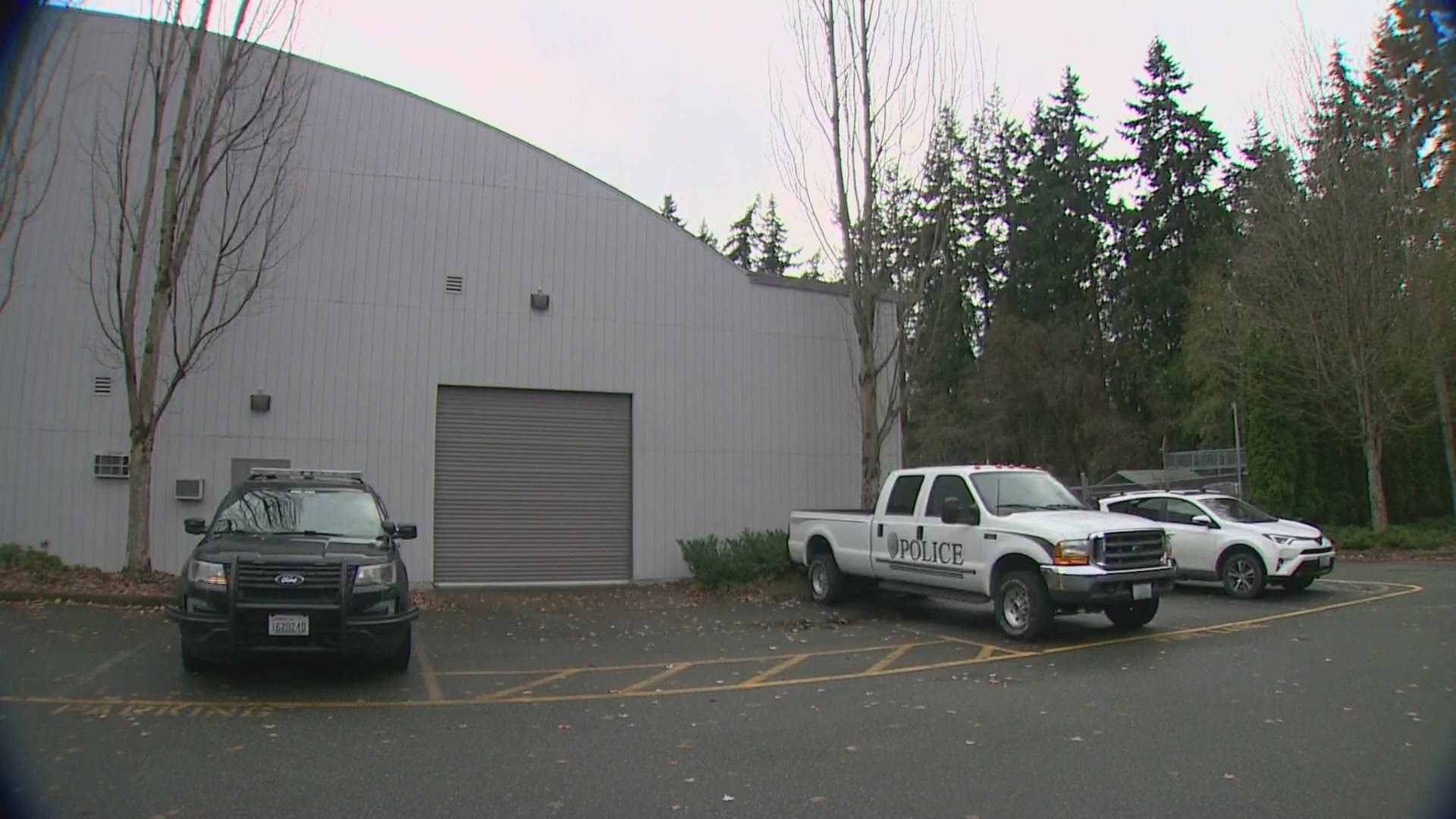 A maintenance worker found a body at Edmonds College on Nov. 19, 2020. Lynnwood police are investigating the death.