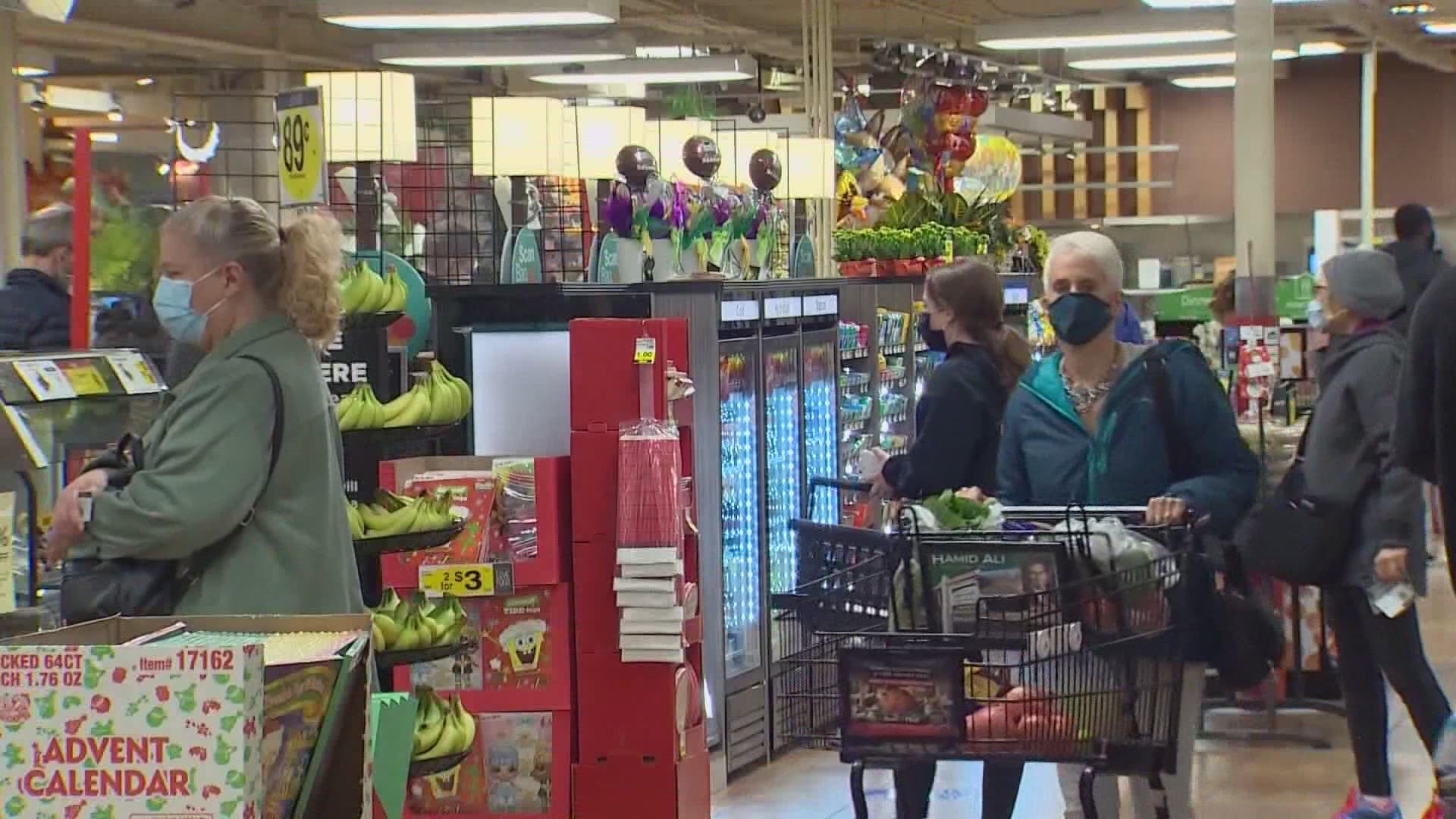 Grocery store workers in Edmonds will receive $4 an hour in hazard pay until Washington's state of emergency is lifted by Governor Jay Inslee.