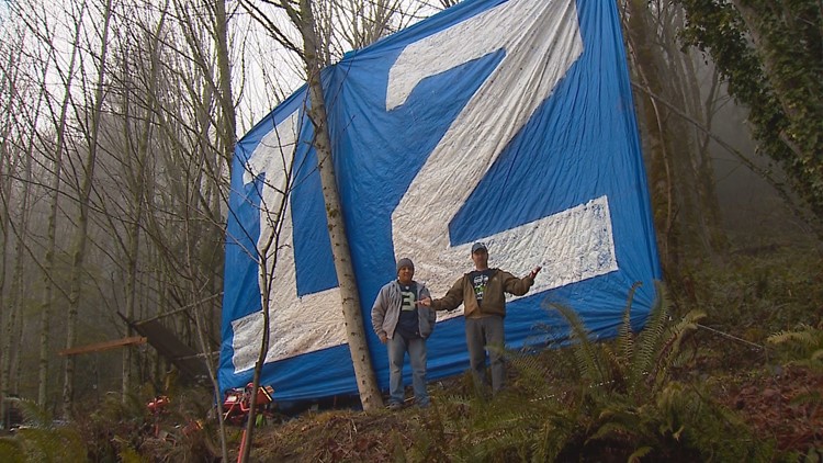 The story behind the massive 12th Man flag along I-90 near