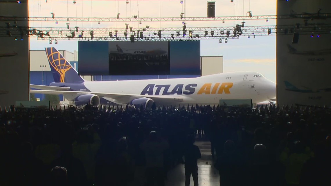 Boeing Celebrates Final 747 Delivery