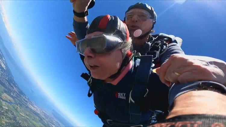 94-year-old Seattle woman skydives to celebrate best friend's birthday