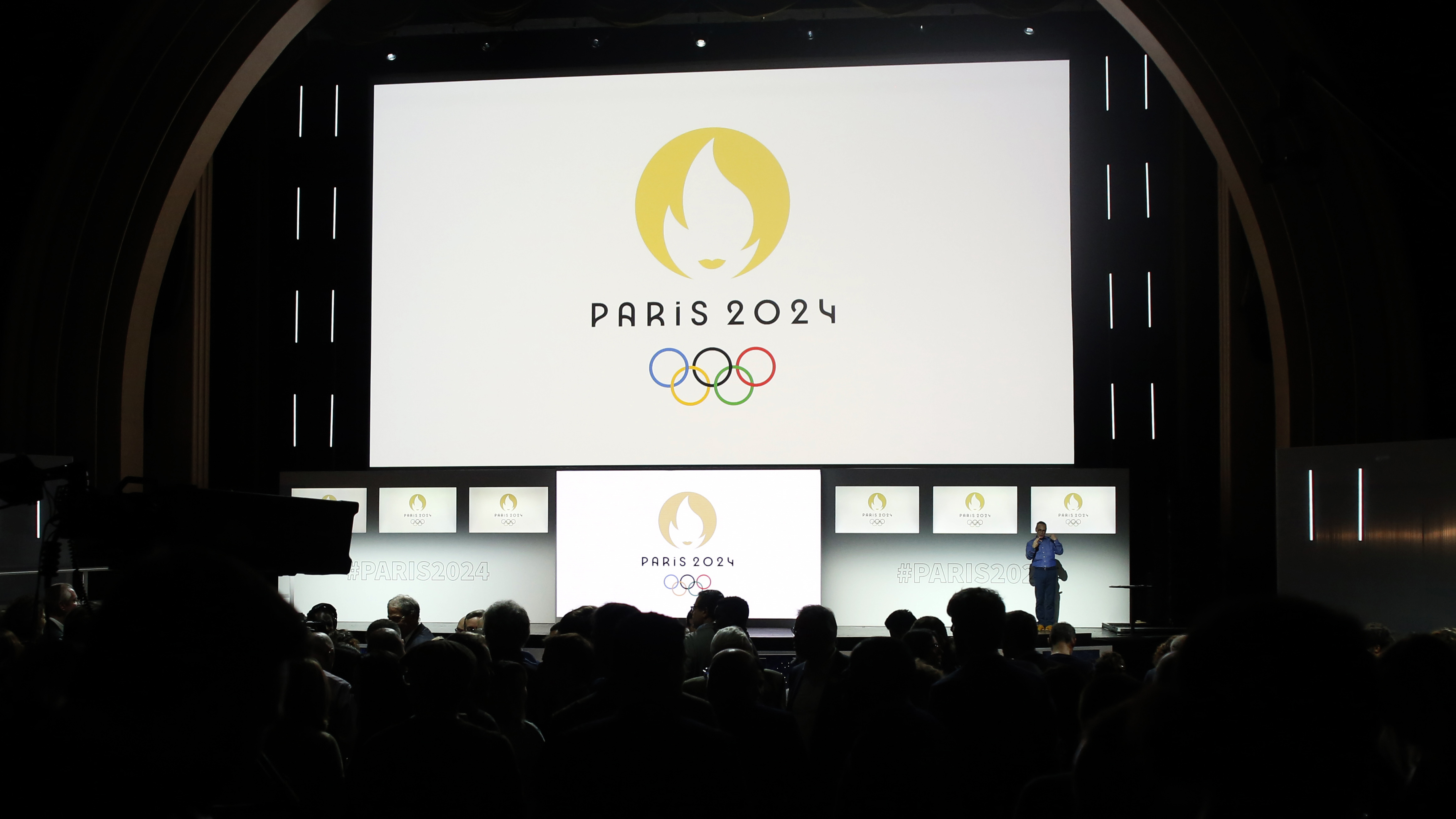 Paris 2024 Olympic logo mocked as people don't see intended image ...