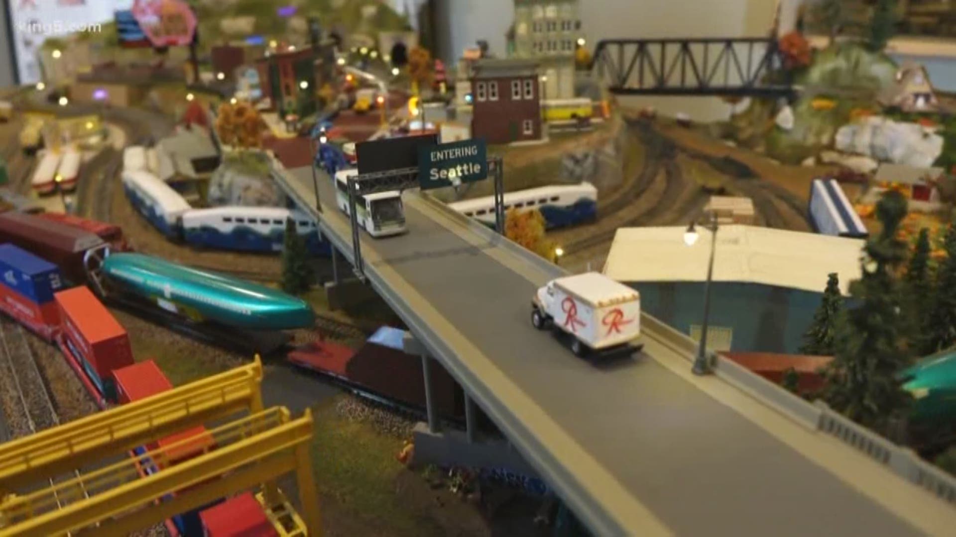 A new member of the Take 5 - 5 Hive posted pictures of his hobby and we just had to go check it out. KING 5's Chris Cashman gives us a closer look at a tiny version of Seattle.