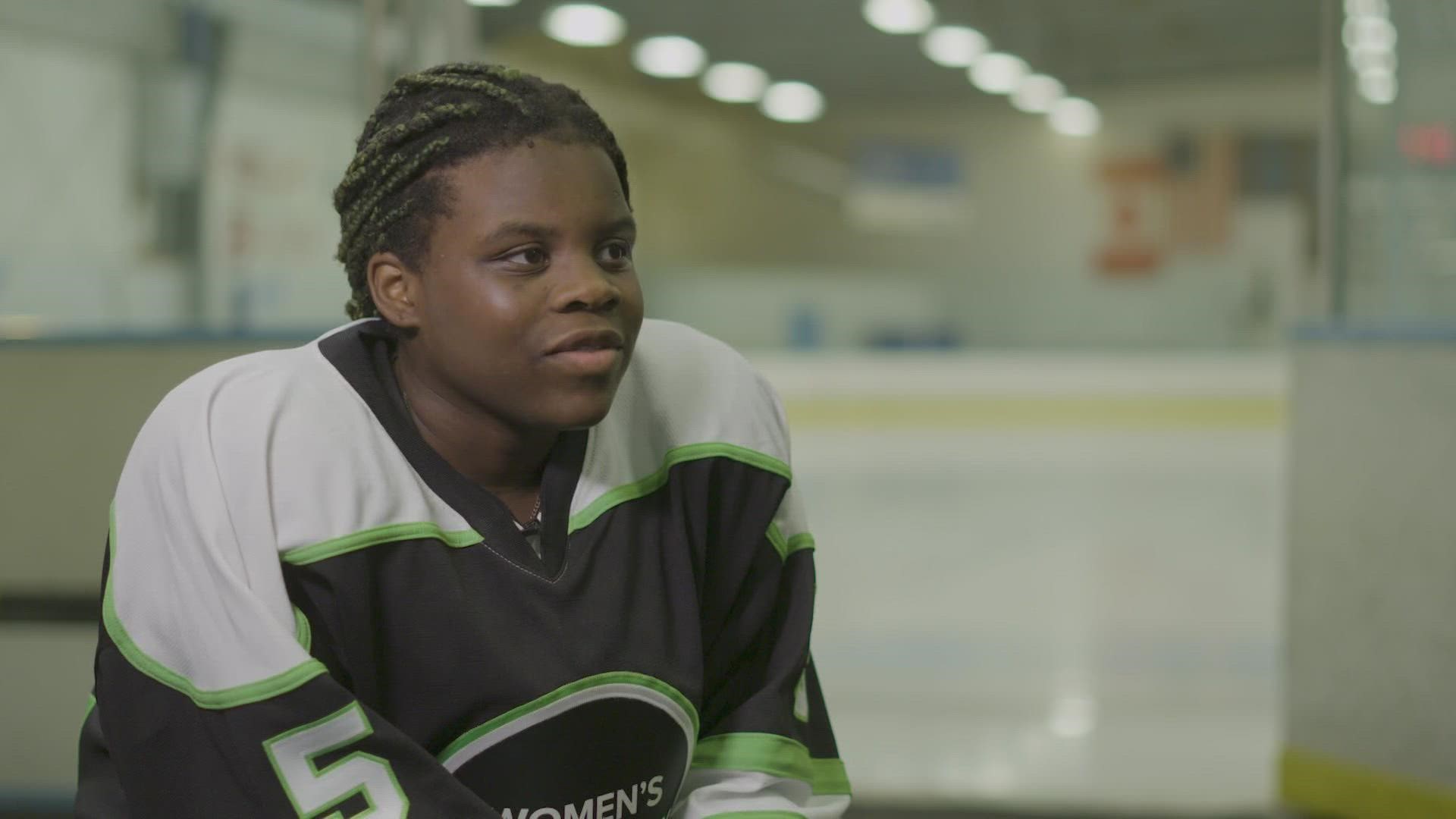 A 13-year-old in Bellingham has made it her mission to make the ice rink a melting pot. Mae Glanzer’s quest is to get more women and kids of color to play hockey.
