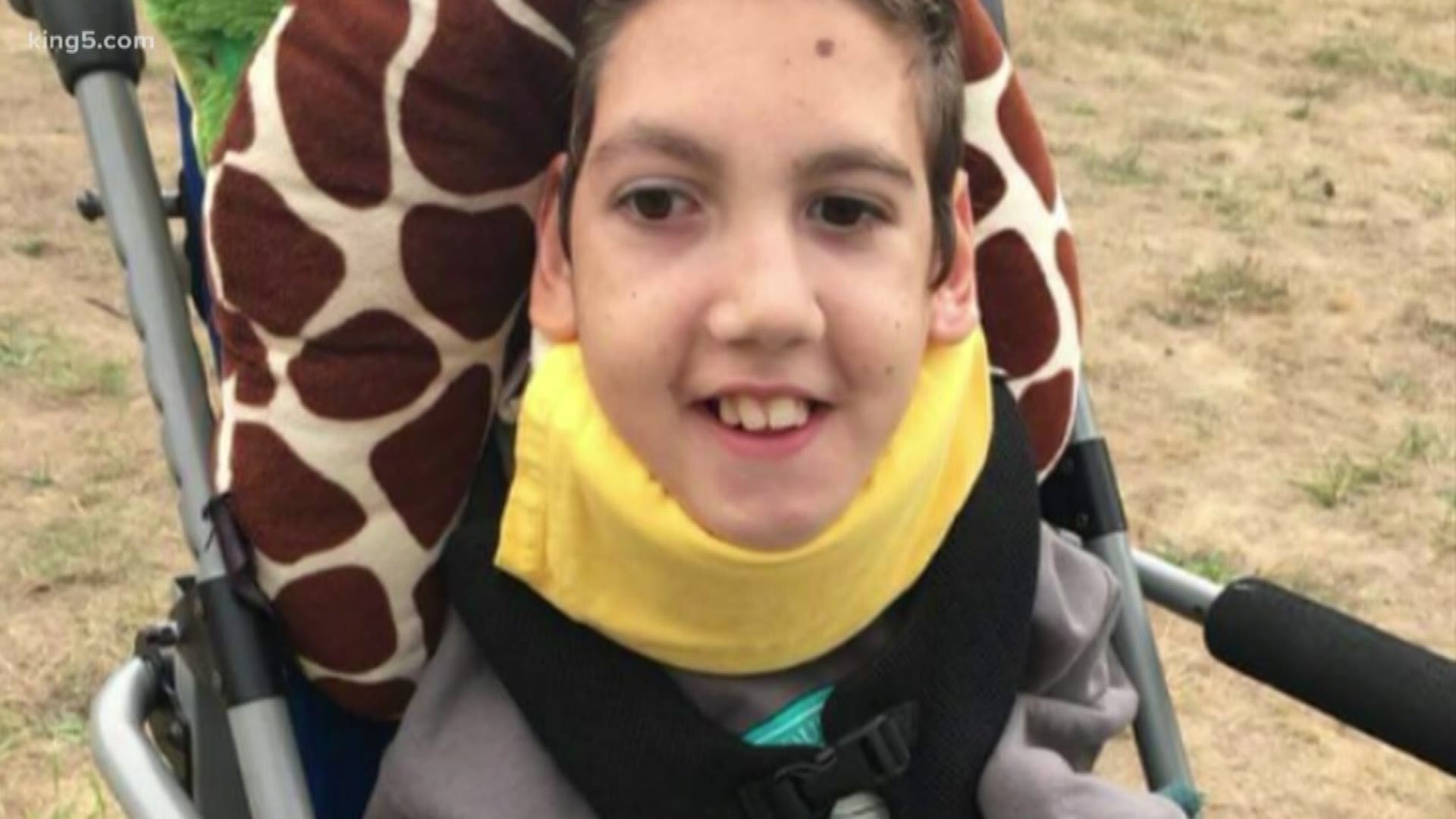 Community rallies behind sick Kingston boy who was stranded in Mexico. KING 5's Eric Wilkinson reports.