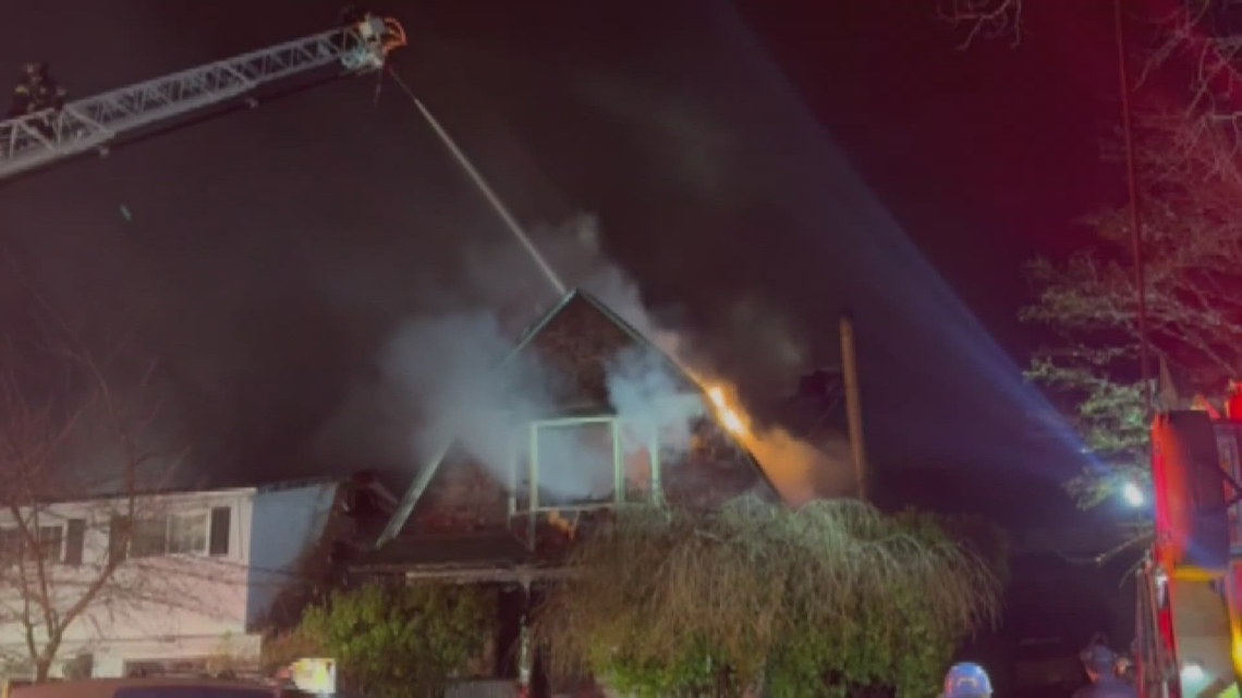 Seattle couple cleaning up after massive fire destroys Leschi home