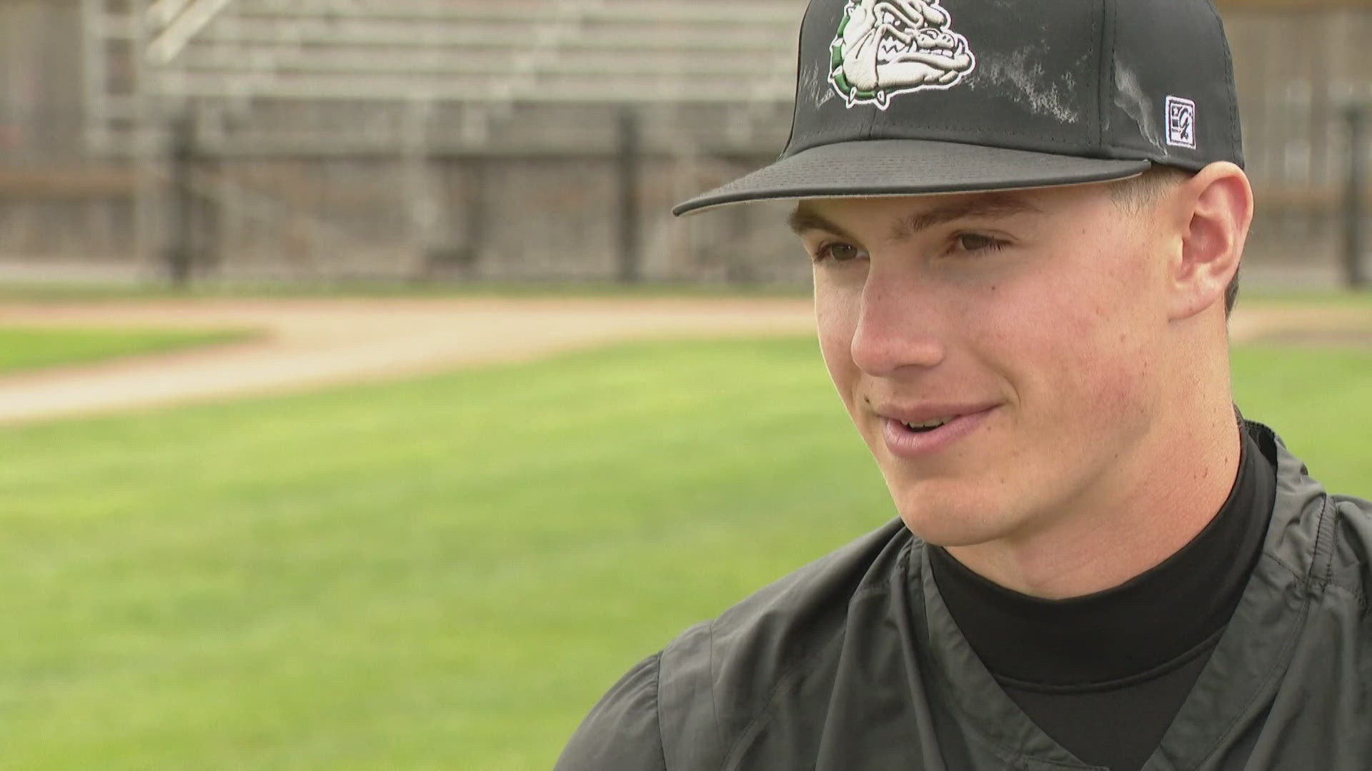 Mount Vernon head coach Tony Wolden believes he's coaching the greatest player to ever put on a Bulldogs jersey. 