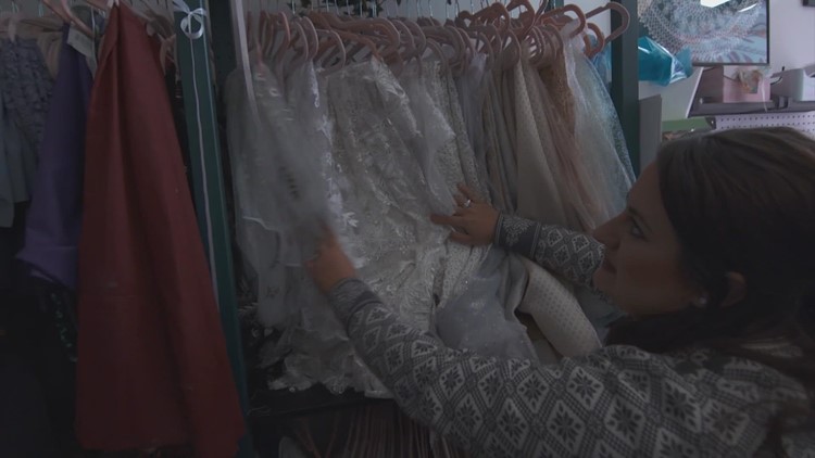 Seattle wedding dress shop burglarized, dresses stolen