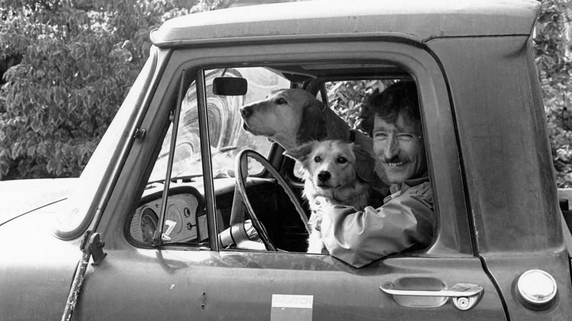 Oh La La Ciscoe Morris Shares Stories From His Past In New Book King5 Com