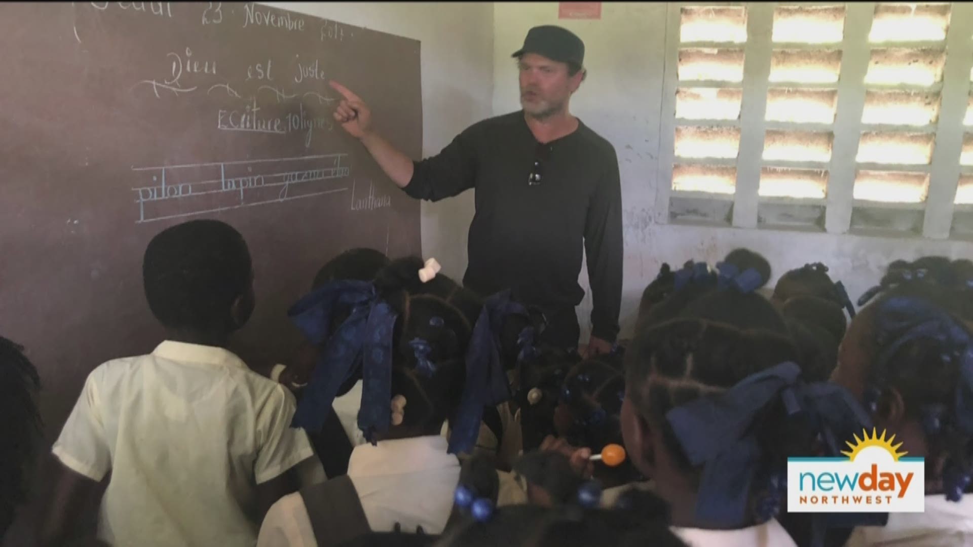 Actor, author, and philanthropist Rainn Wilson has teamed up with a local non-profit providing education and economic opportunities for women and children worldwide.