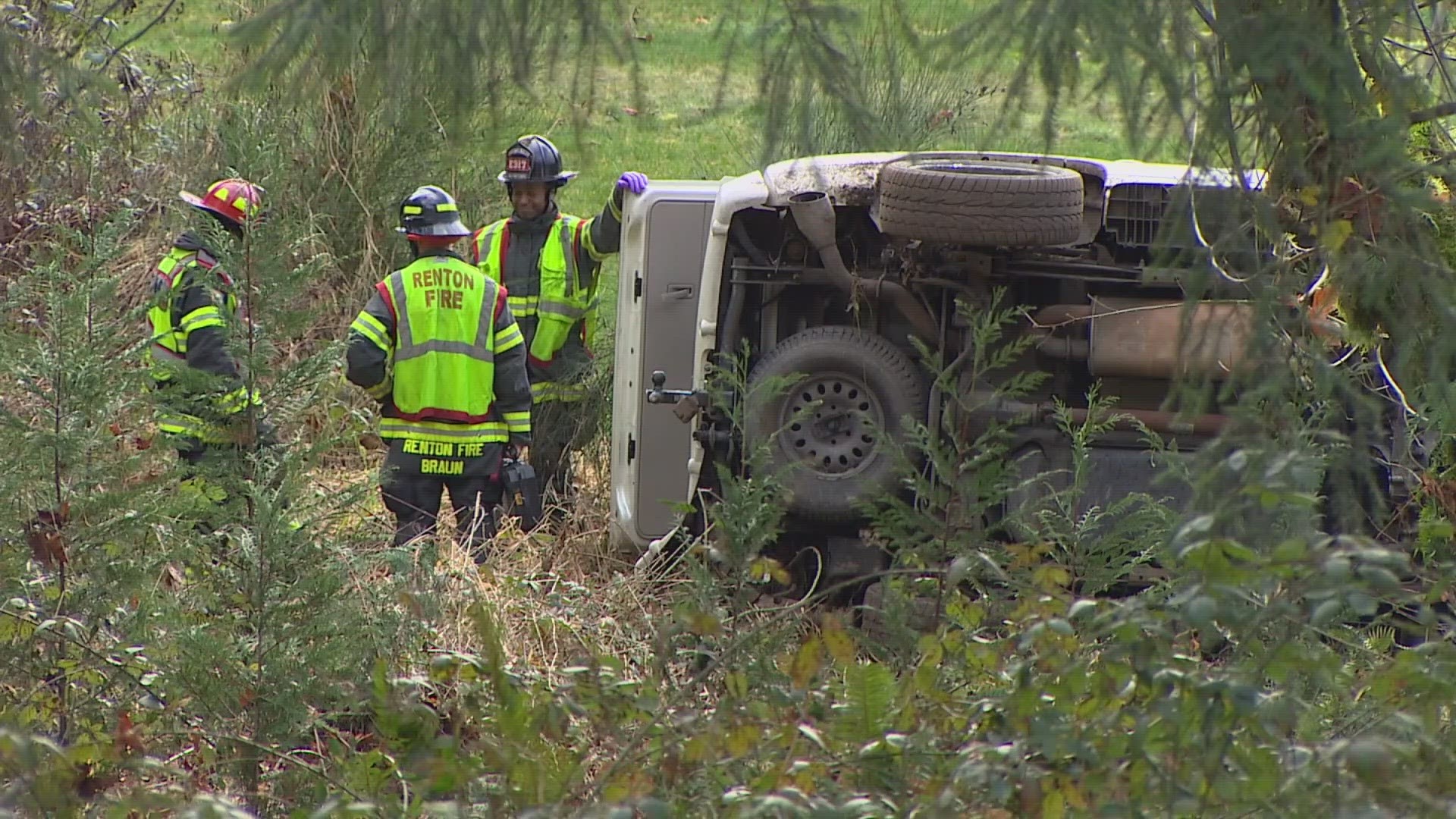 A man is accused of carjacking a woman in Kent before leading police on a chase through Maple Valley.