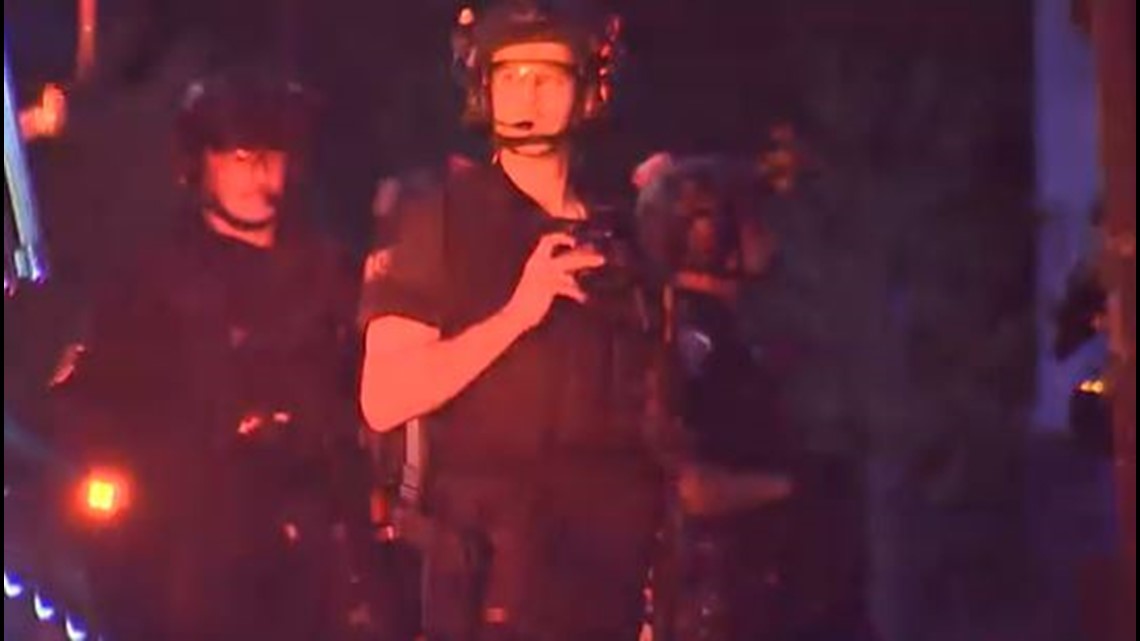 Man arrested after reportedly shooting at officers from inside Renton ...