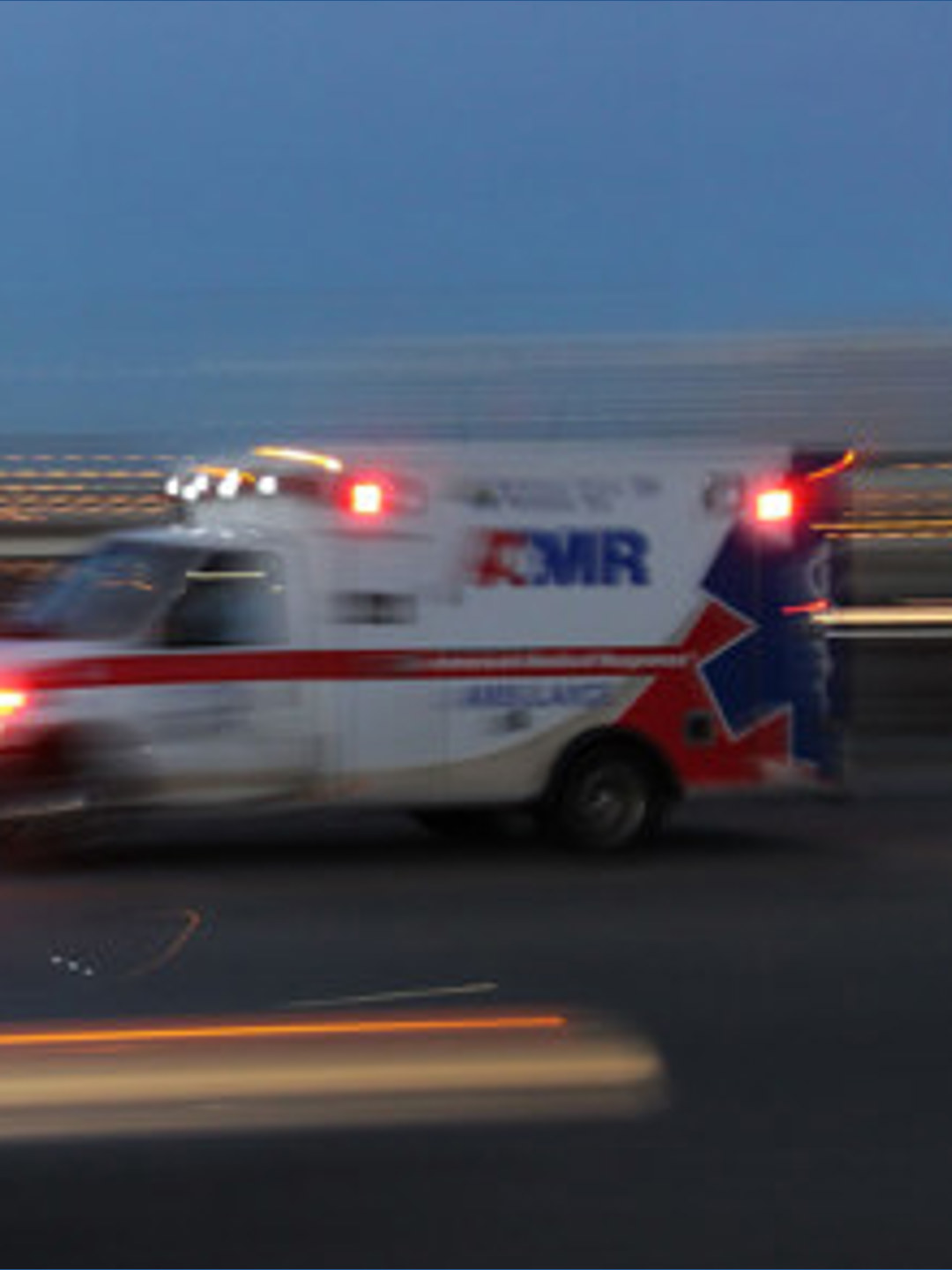 Man dies after being struck while attempting to cross I-405 in Bothell ...