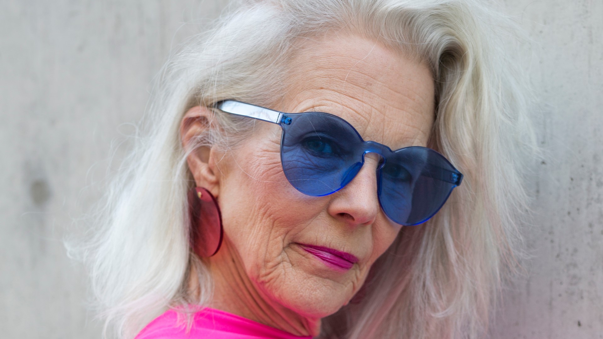 Isa Austen is 73 years old, and her style and grace has caught the eye of international photographers.