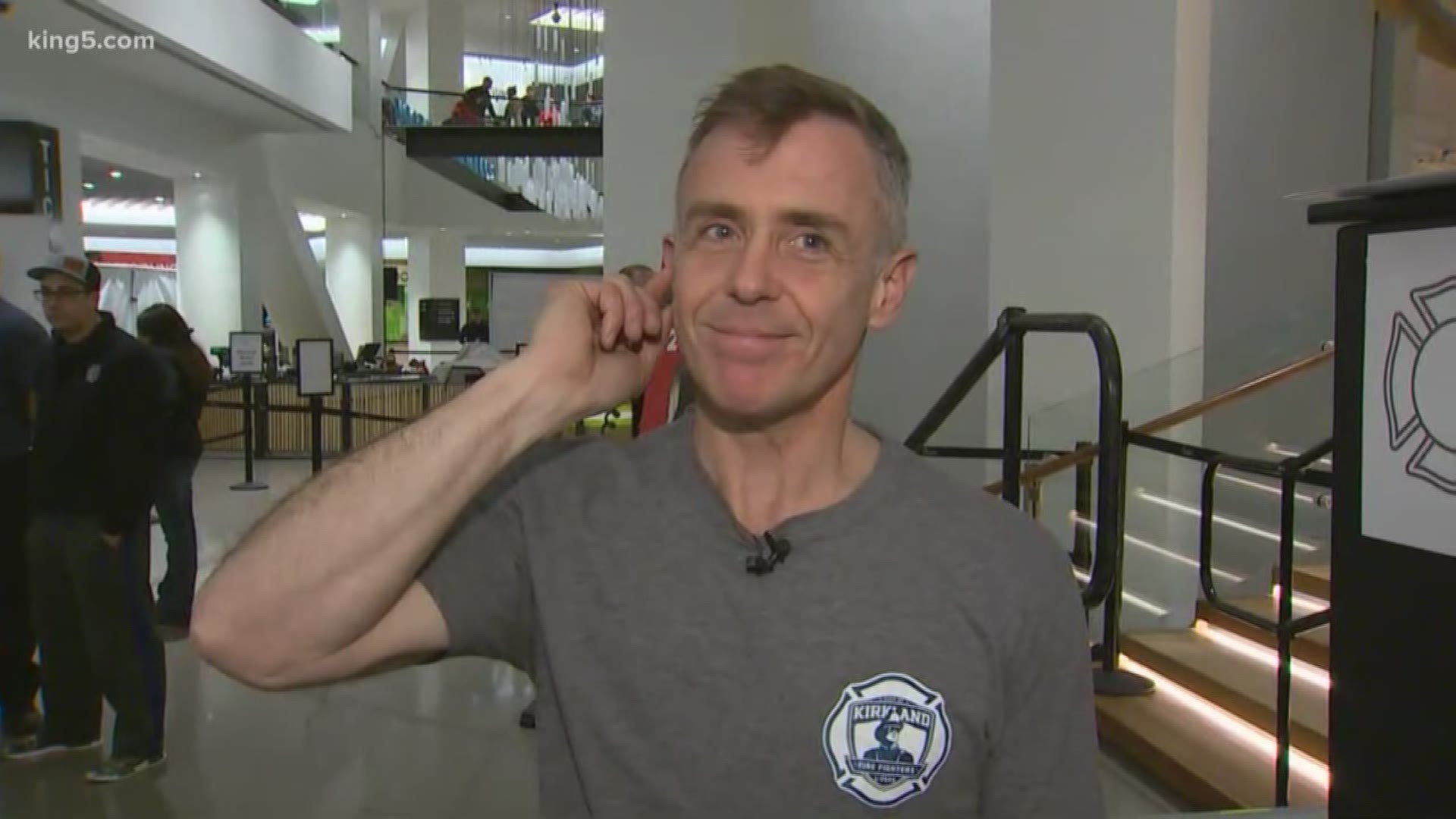 Actor David Eigenberg joined firefighters from around the Pacific Northwest for the 2019 Leukemia & Lymphoma Firefighter Stairclimb at the Columbia Center in downtown Seattle.