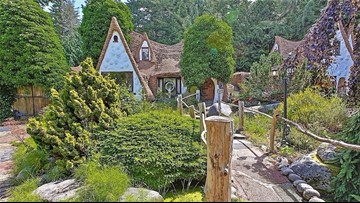 Snow White Cottage For Sale In Kitsap County King5 Com