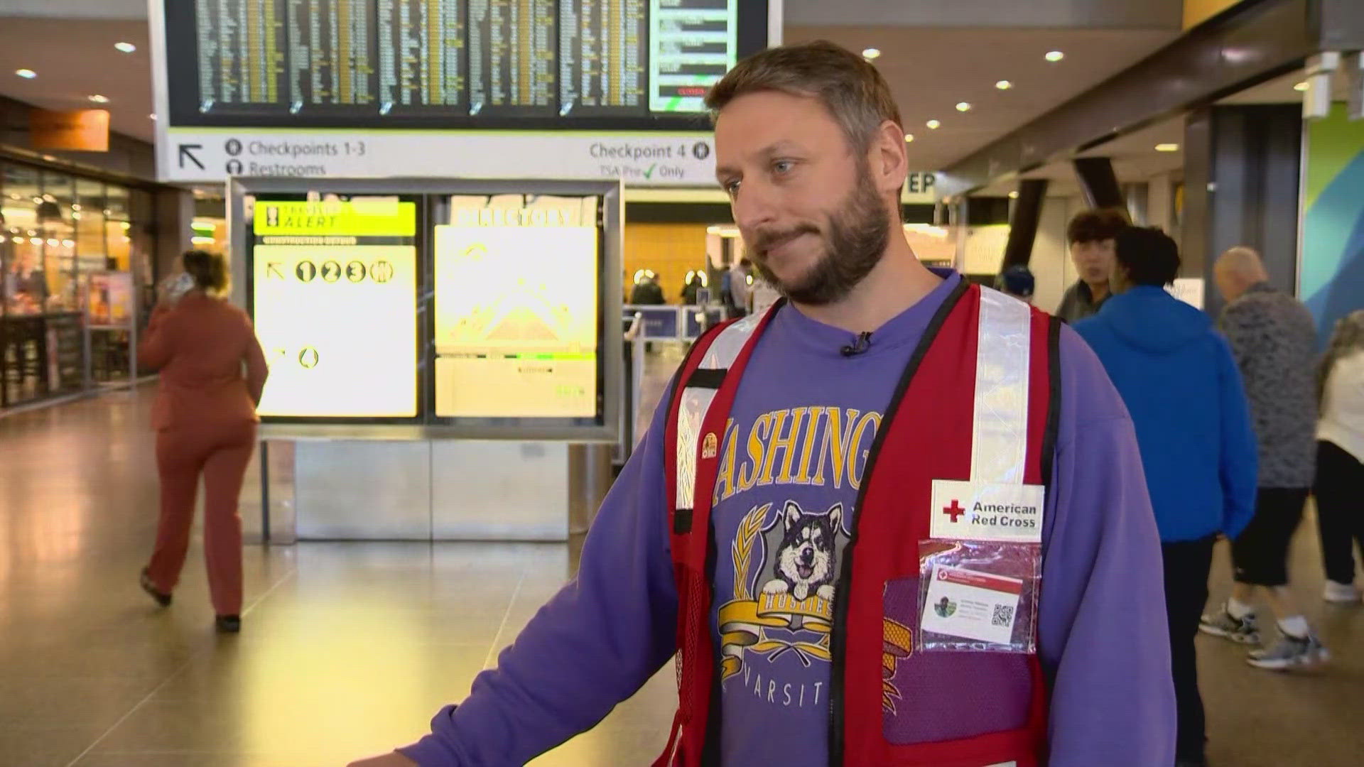 Washington Red Cross volunteer preparing to help victims of Palisades ...