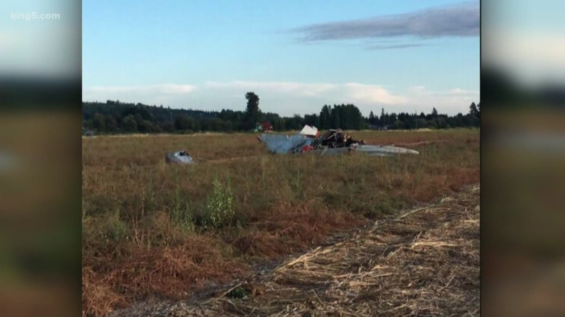 A single-engine aircraft crashed into a large field in Marysville Wednesday evening.