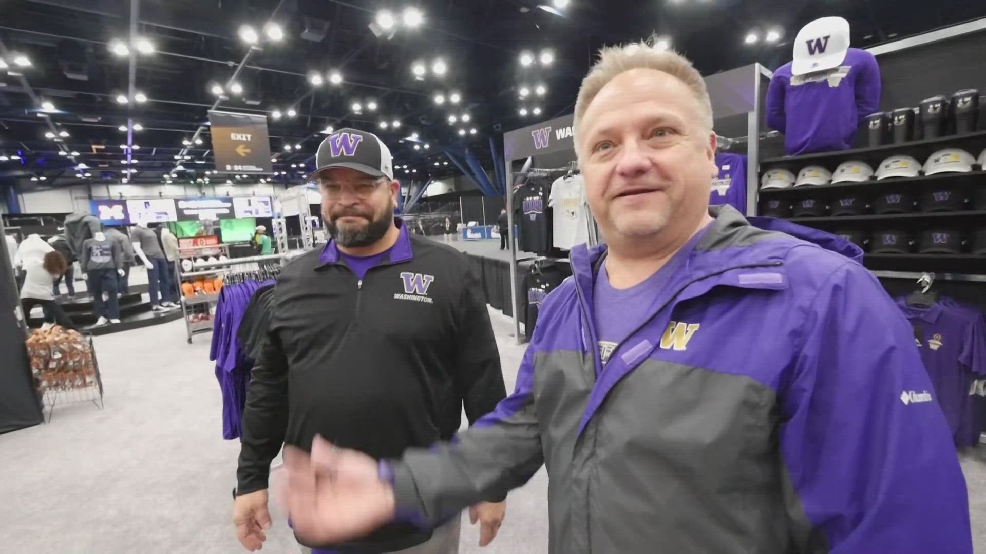 Some Washington Husky fans have already made it down to Houston ahead of the College Football Playoff National Championship.